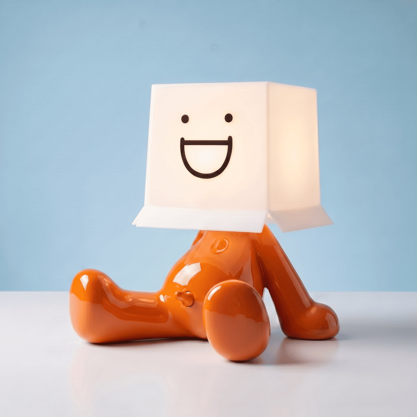 Larry the Lamp - Sitting Boxed