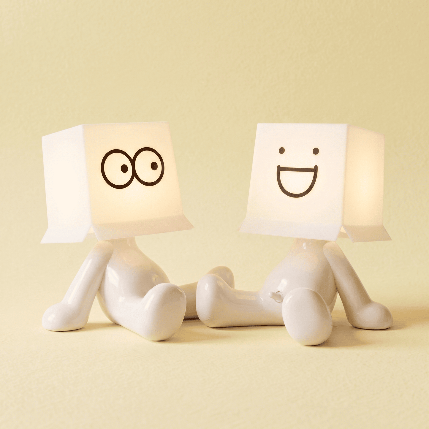 Larry the Lamp - Sitting Boxed